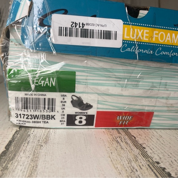 Skechers High Tea Luxe Foam Cali Comfort Wedge Sandals size 8W- Black NWT NIB - Picture 8 of 8